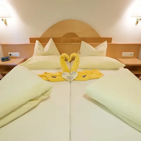 Hotel Persal Finkenberg