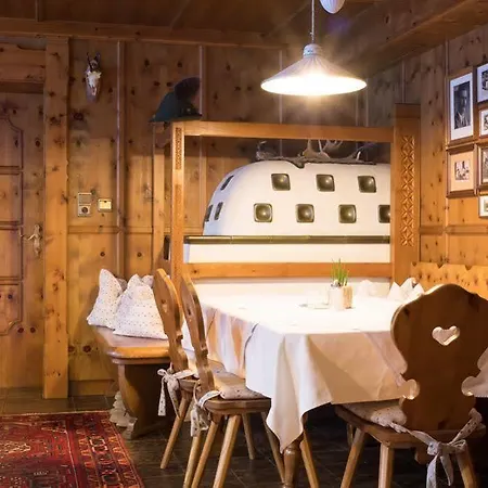 Hotel Persal Finkenberg