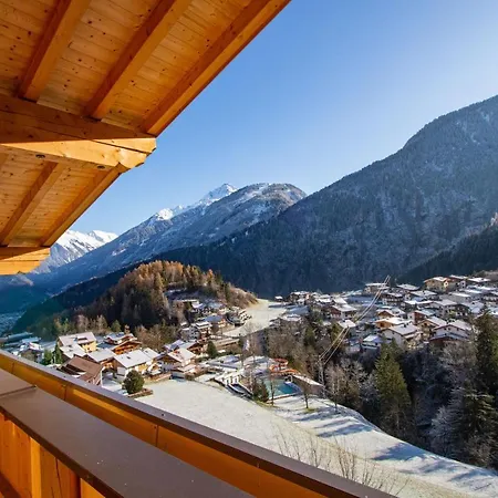 Superior Persal Hotel