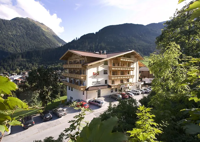 Hotel Superior Persal 3*