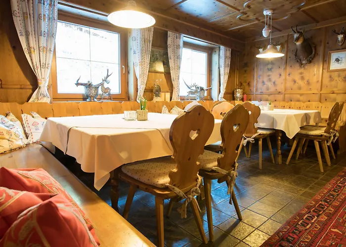 Superior Persal ホテル