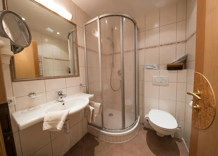 Szálloda Superior Persal 3*