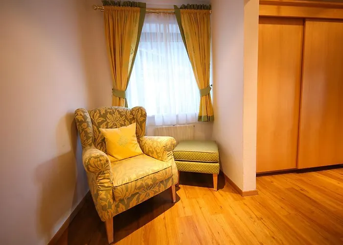 Superior Persal Szálloda