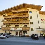 Superior Persal Hotel Finkenberg