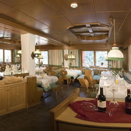 Hotel Superior Persal 3*